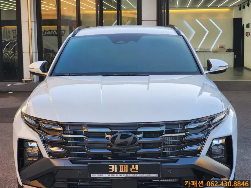 Hyundai Tucson NX4のカーフィルム施工事例|費用目安・仕上がり 施工写真 2-1