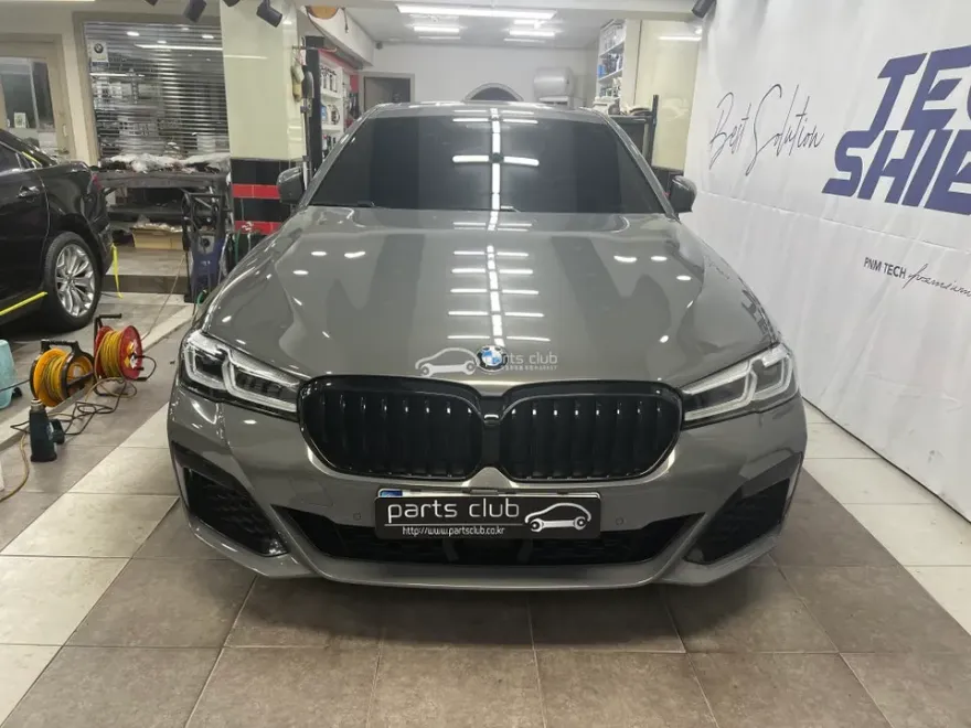 BMW 5 Series G30 body kit installation result