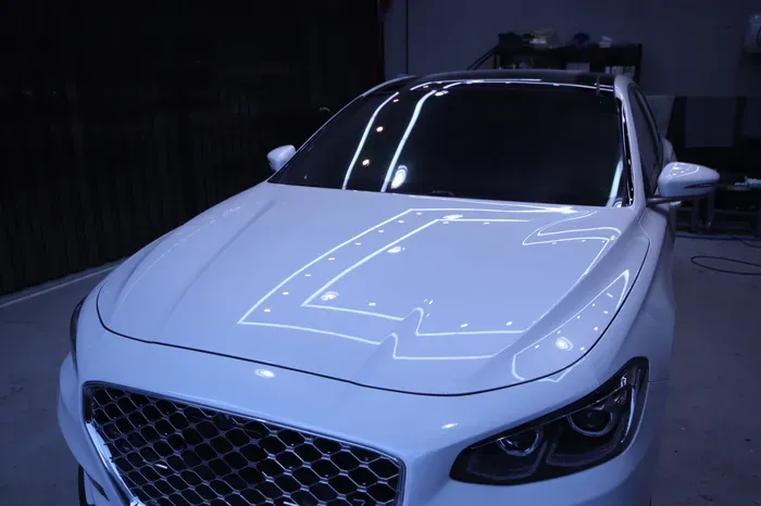 Hyundai Grandeur IGのガラスコーティング事例|費用目安・仕上がり 施工写真 1-2