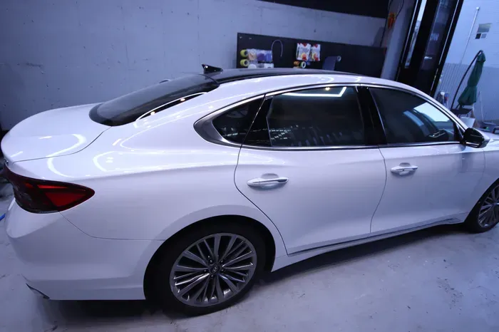 Hyundai Grandeur IGのガラスコーティング事例|費用目安・仕上がり 施工写真 3-2