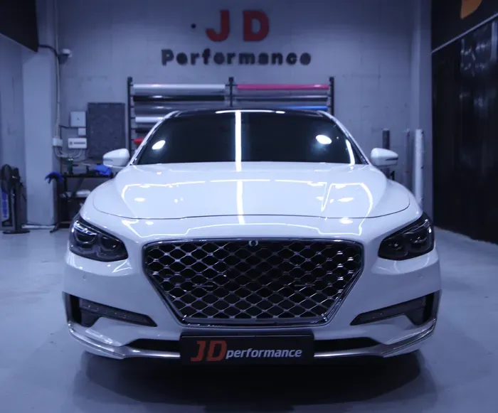 Hyundai Grandeur IGのガラスコーティング事例|費用目安・仕上がり 施工写真 2-3