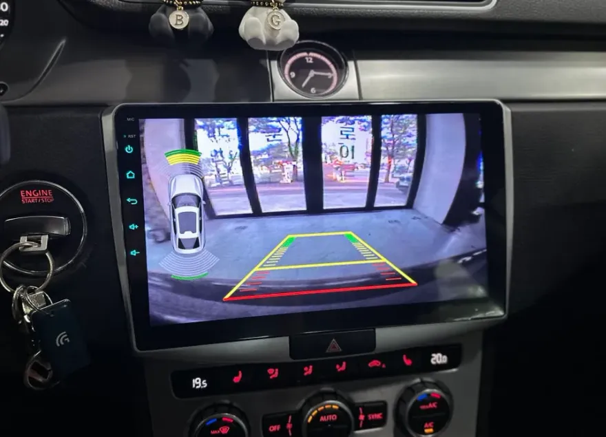 Volkswagen CCのAndroid Auto・CarPlay取付事例 施工写真 1-3