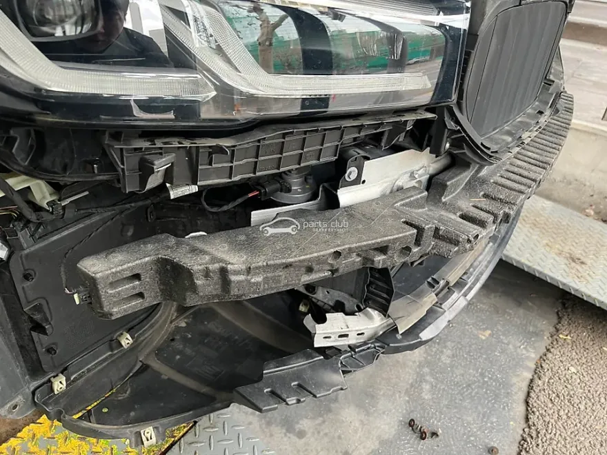 BMW 5 Series G30 body repair - BMW 5 Series G30 Body Repair & Painting Review photo 5