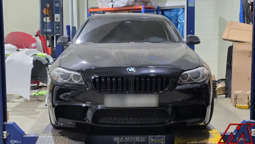 BMW 5 Series F10 body kit - BMW 5 Series F10 Body Kit Installation Review photo 5