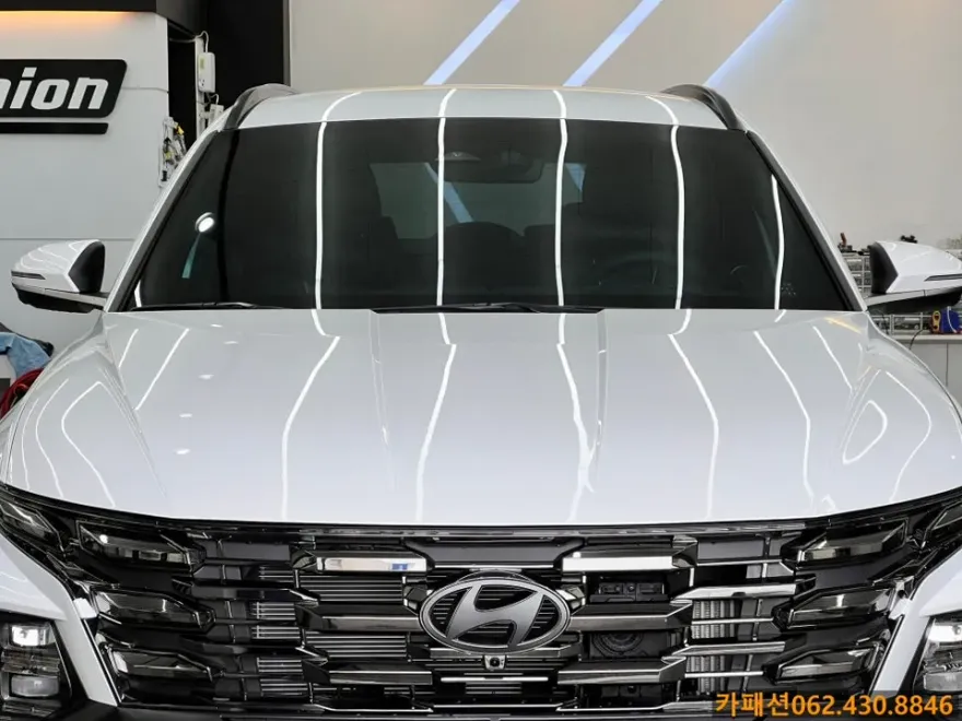 Hyundai Tucson NX4のカーフィルム施工事例|費用目安・仕上がり 施工写真 3-1
