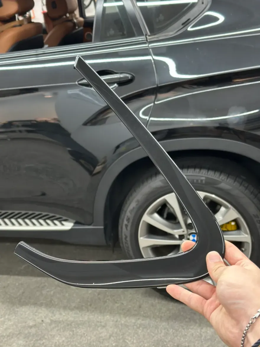 BMW X6 F16のカーラッピング事例｜費用目安・仕上がり 施工写真 3-3