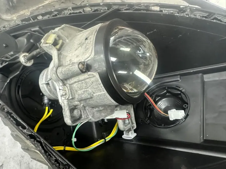 Kia Niro Hybrid body repair - Kia Niro Hybrid Body Repair & Painting Review photo 3
