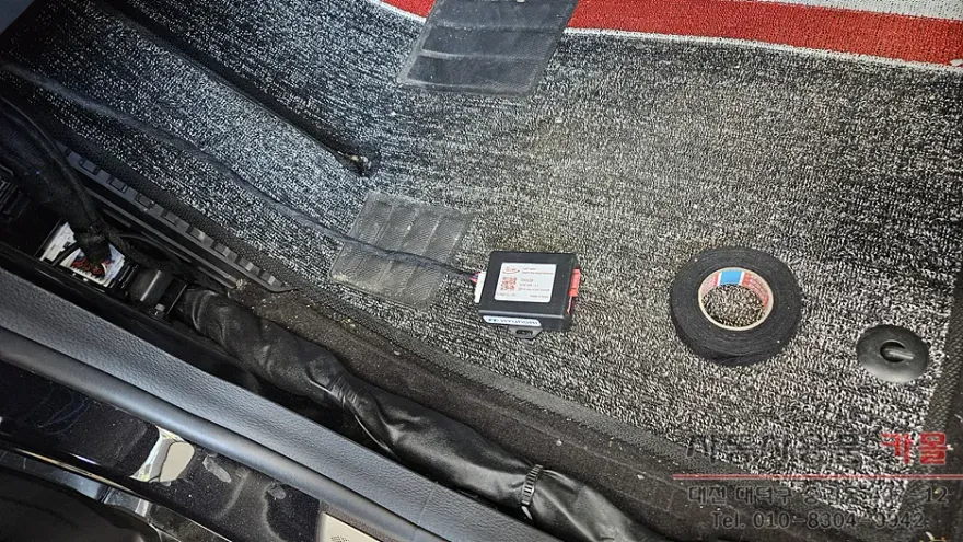 Genesis G80 RG3 ghost door - Genesis G80 RG3 Ghost Door Review - Automatic Convenience photo 4