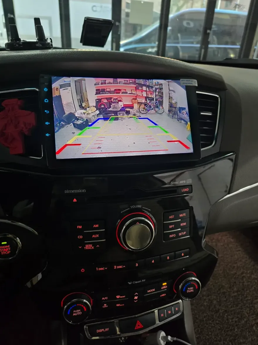Kia K7のAndroid Auto・CarPlay取付事例 施工写真 4-1