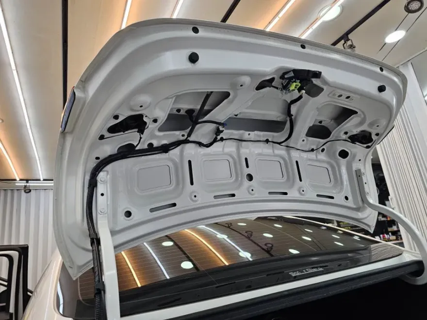 Kia K3のAndroid Auto・CarPlay取付事例 施工写真 4-1