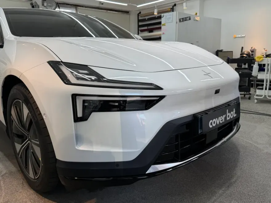 Polestar 4のPPF施工事例|費用目安・仕上がり 施工写真 2-1