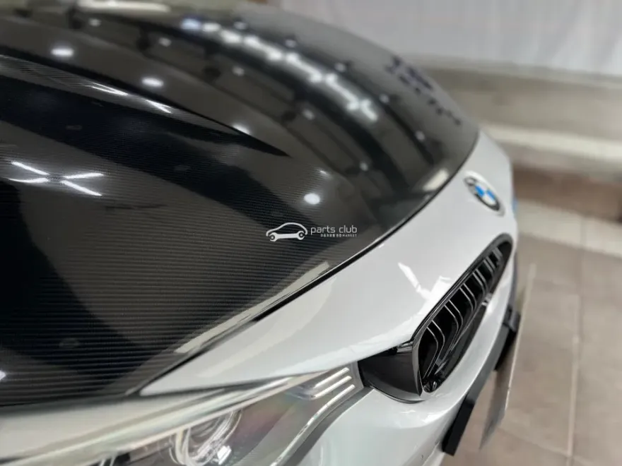 BMW 4 Seriesのカーラッピング事例|費用目安・仕上がり 施工写真 2-3
