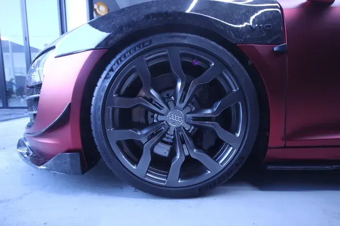 Audi R8 body kit - Audi R8 Body Kit Installation Review photo 3
