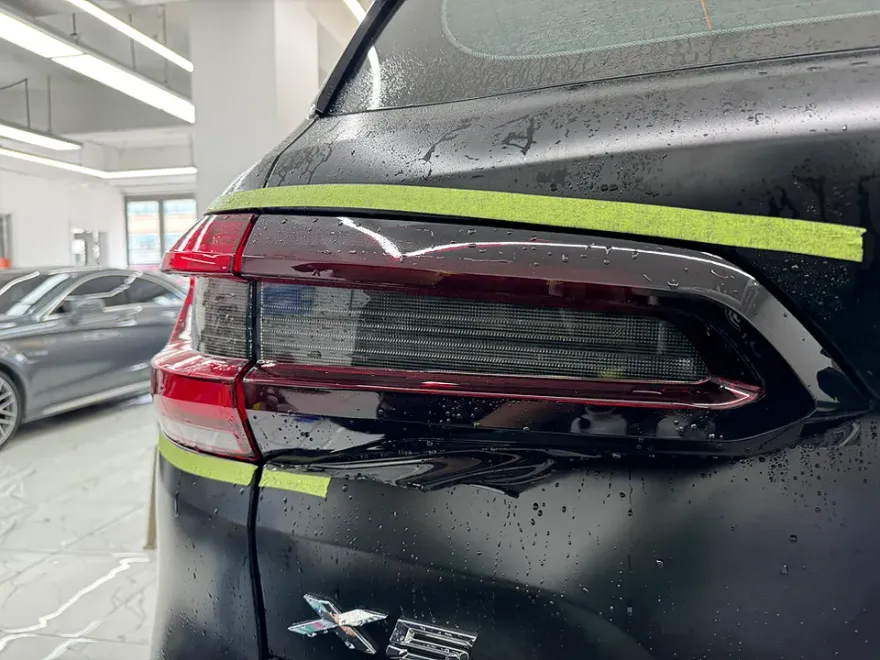 BMW X5 PPF施工事例|費用目安と仕上がり 施工写真 1-2