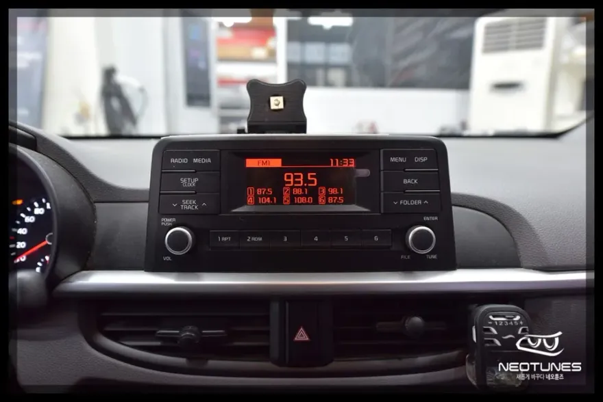 Kia Morning JAのAndroid Auto・CarPlay取付事例 施工写真 2-1