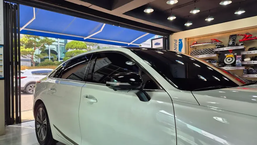 Kia K8のカーラッピング事例|費用目安・仕上がり 施工写真 3-2