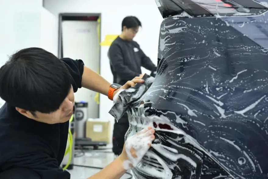Lincoln NautilusのPPF施工事例|費用目安と仕上がり 施工写真 2-2