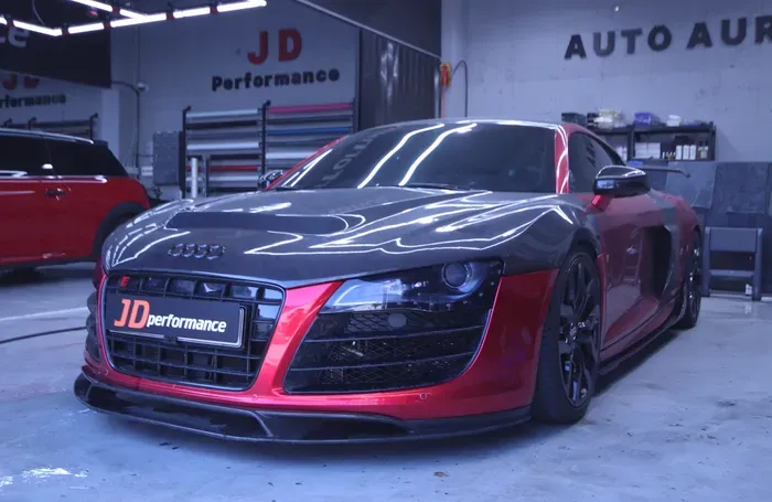 Audi R8のヘッドライトPPF施工事例|費用目安・仕上がり 施工写真 3-2