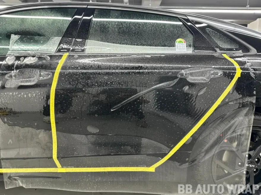Kia K5 DL3のPPF施工事例｜ヘッドライト・ドア保護 施工写真 1-2