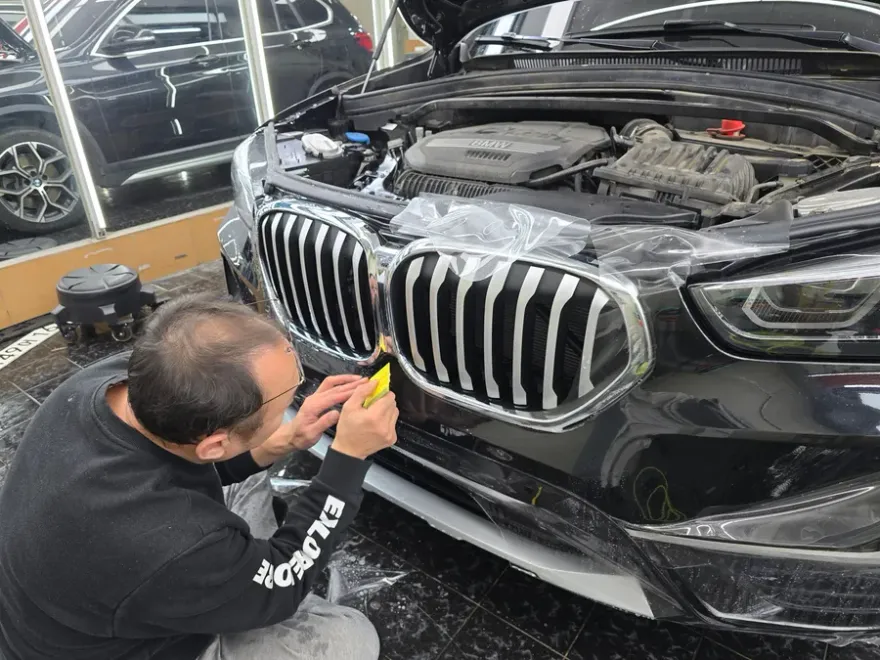 BMW X1 PPF施工事例|費用目安と仕上がり 施工写真 3-2