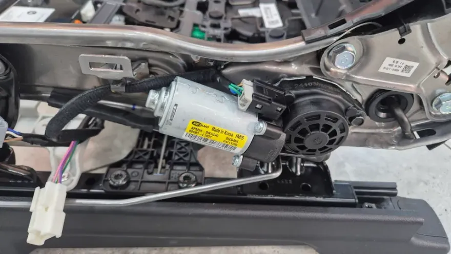 Kia Carnival KA4 seat ventilation - Kia Carnival KA4 Seat Climate Upgrade Review photo 5