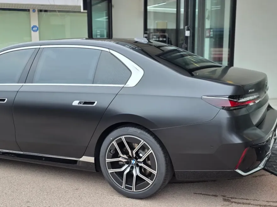 BMW 7 Seriesの無光PPF施工事例｜韓国実例 施工写真 2-1