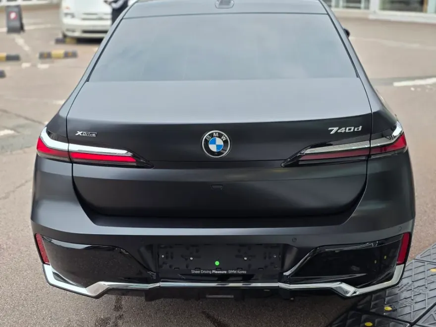 BMW 7 Seriesの無光PPF施工事例｜韓国実例 施工写真 3-2