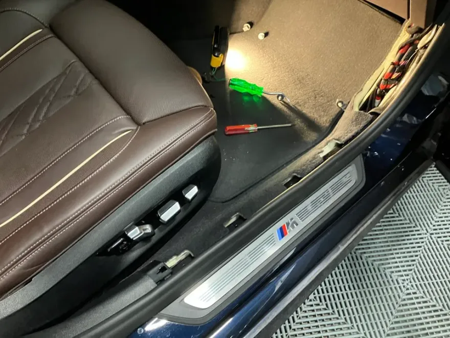 BMW 5 Series G30 dash cam - BMW 5 Series G30 Dash Cam Installation Review photo 4