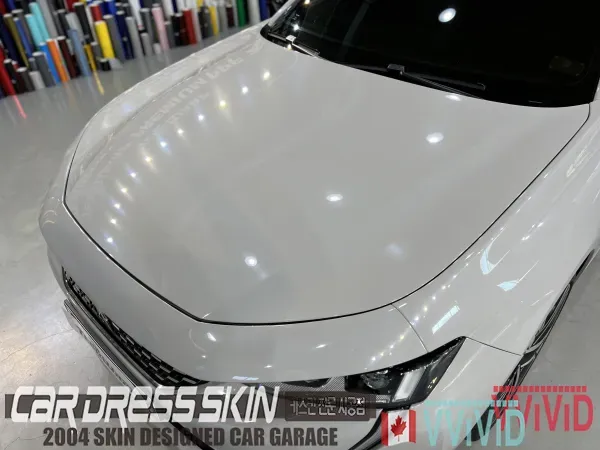 Peugeot 508のカーラッピング事例|高級感ある仕上がり 施工写真 2-3