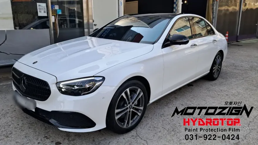 Mercedes-Benz Eクラスのガラスコーティング事例|費用目安・仕上がり 施工写真 2-1