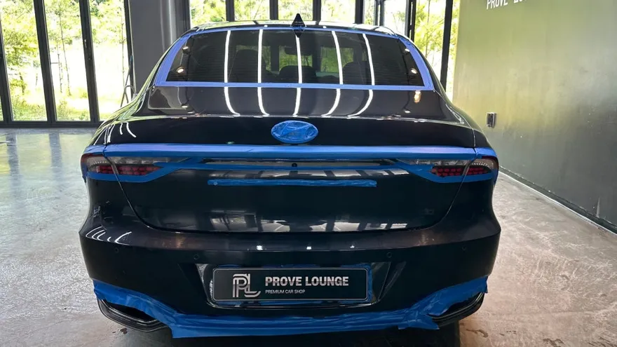 Hyundai Grandeur IGのカーフィルム施工事例|費用目安・仕上がり 施工写真 3-3