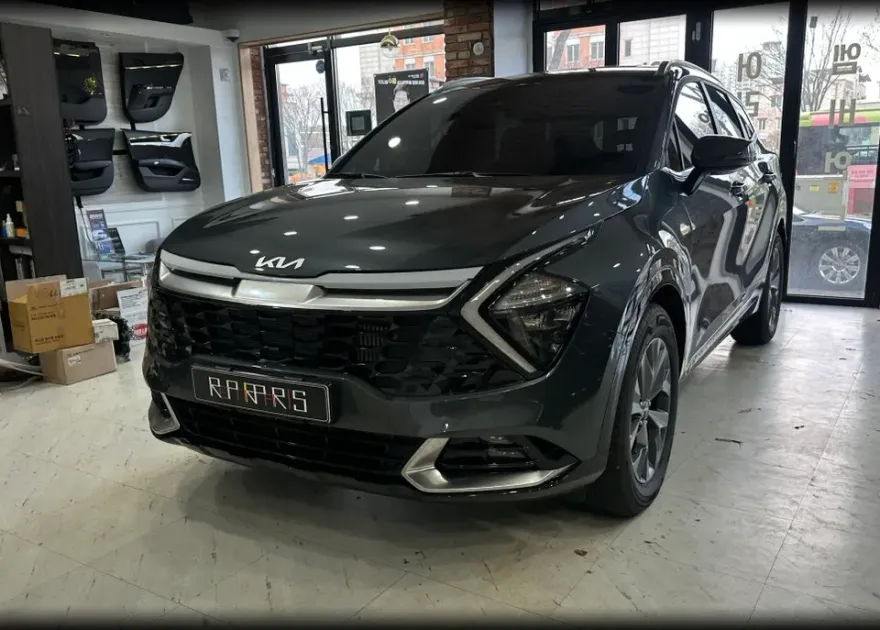 Kia Sportage NQ5 lighting upgrade installation result