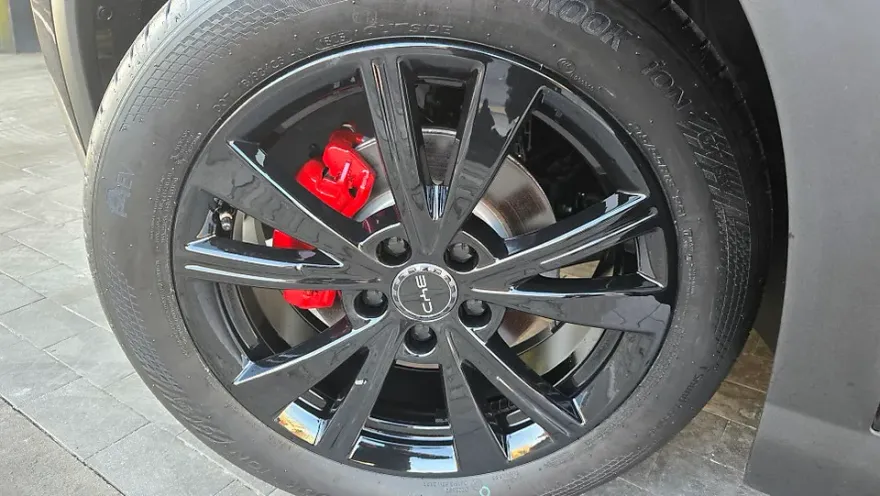 BYD Atto 3のホイールリペア・塗装事例 施工写真 4-1