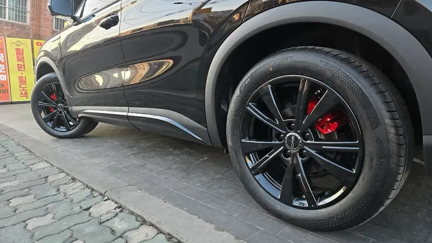 BYD Atto 3のホイールリペア・塗装事例 施工写真 1-2