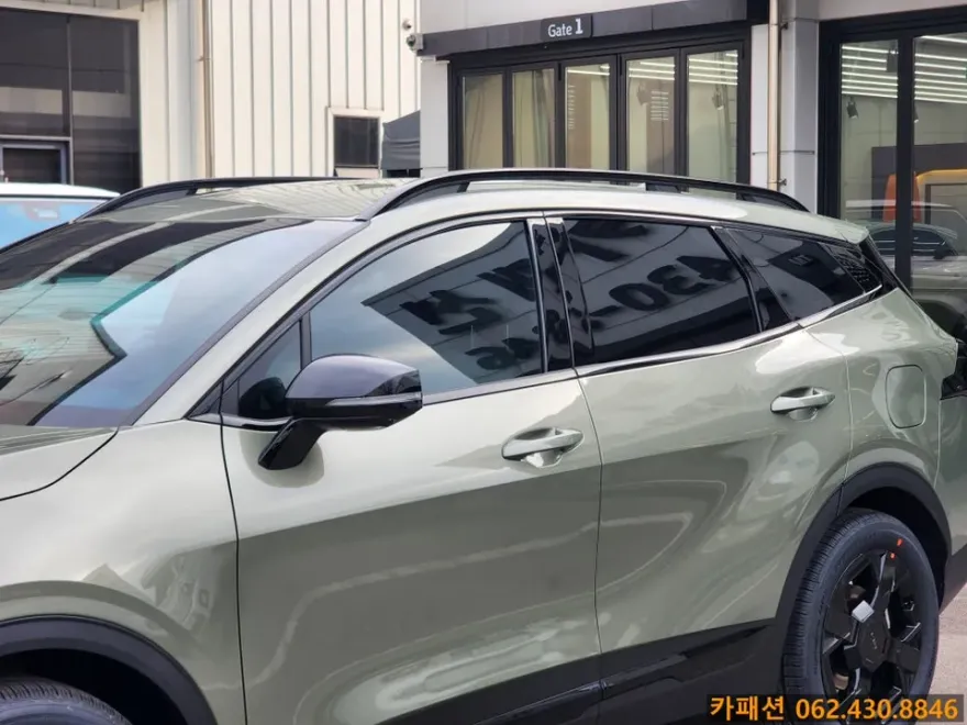 Kia Sportage 5th Genのカーフィルム施工事例|費用目安・仕上がり 施工写真 1-3