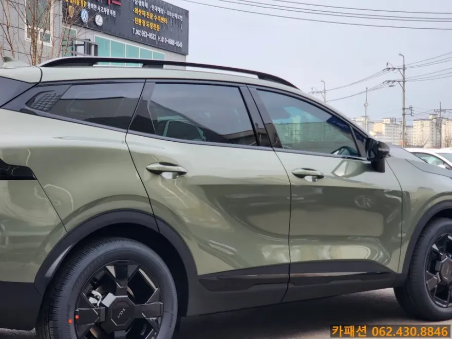 Kia Sportage 5th Genのカーフィルム施工事例|費用目安・仕上がり 施工写真 2-3