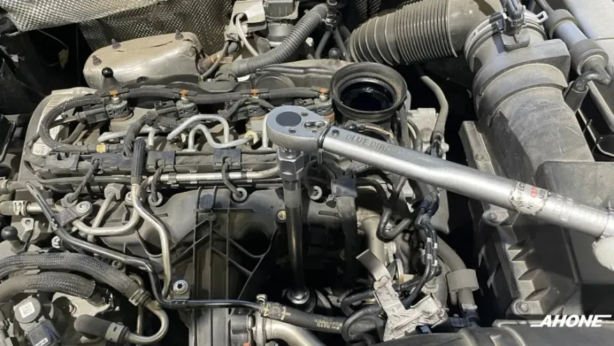 Volkswagen TiguanのPPF施工事例|費用目安・仕上がり 施工写真 1-3