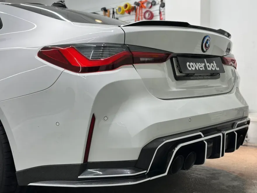 BMW M4 G82のカーラッピング事例|費用目安・仕上がり 施工写真 1-3
