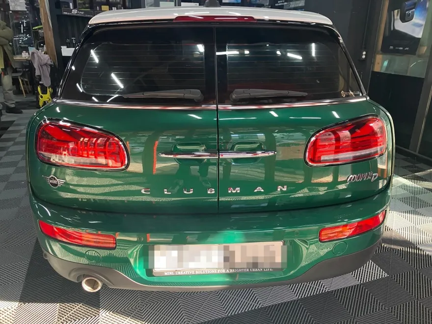 MINI Clubmanのドラレコ取付事例|費用目安・仕上がり 施工写真 1-1