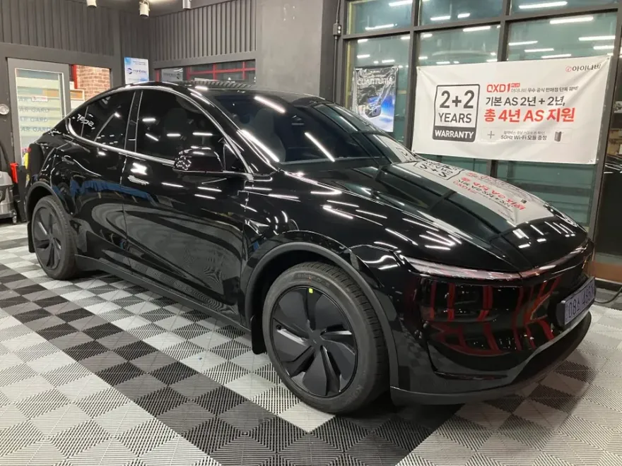 Tesla Model Yのカーフィルム施工事例|費用目安・仕上がり 施工写真 3-1
