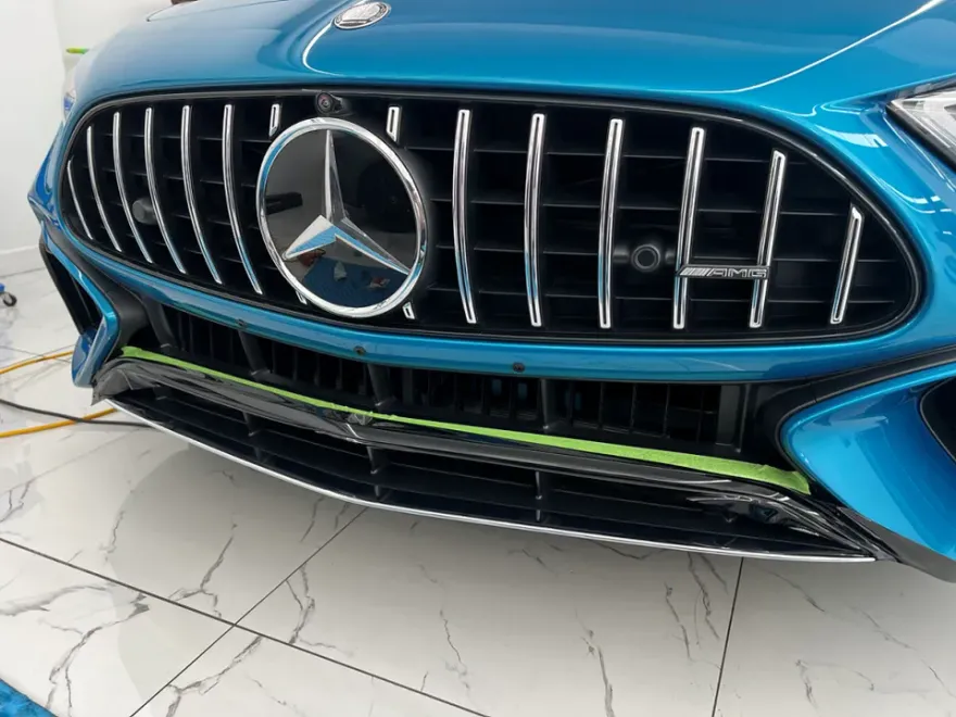 Mercedes-Benz SL63 AMGのカーラッピング事例｜費用目安・仕上がり 施工写真 3-2