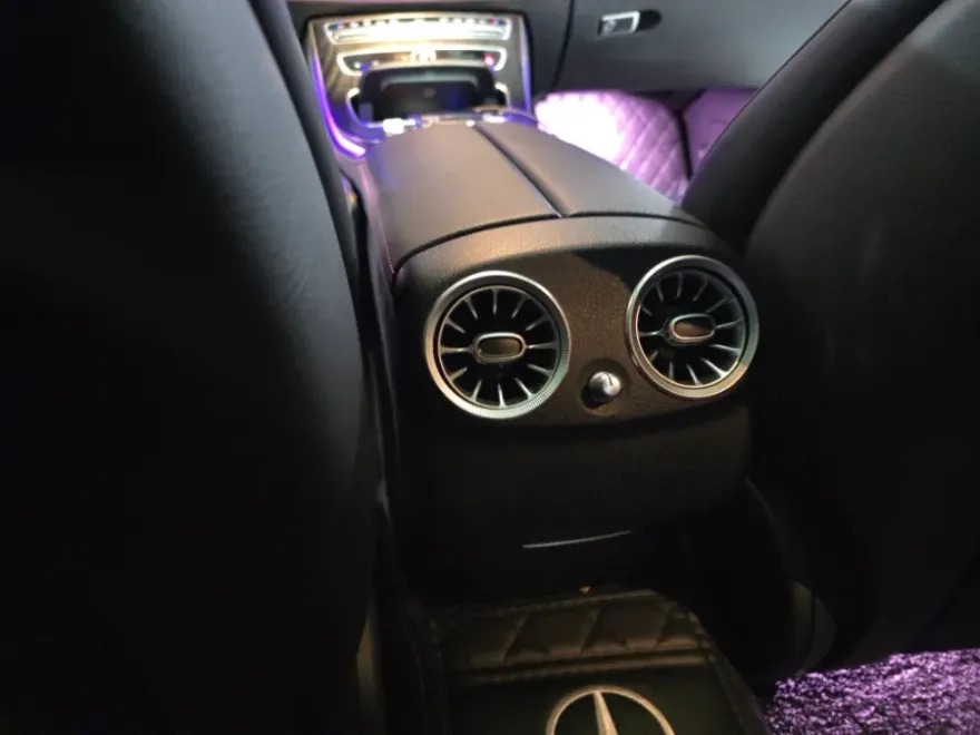 Mercedes-Benz E-Class W213 ambient lighting - Mercedes-Benz E-Class W213 Ambient Lighting Review photo 5