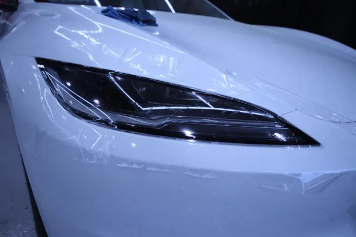 Tesla Model 3 PPF施工事例｜費用目安と仕上がり 施工写真 2-1