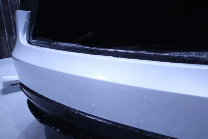Tesla Model 3 PPF施工事例｜費用目安と仕上がり 施工写真 1-2