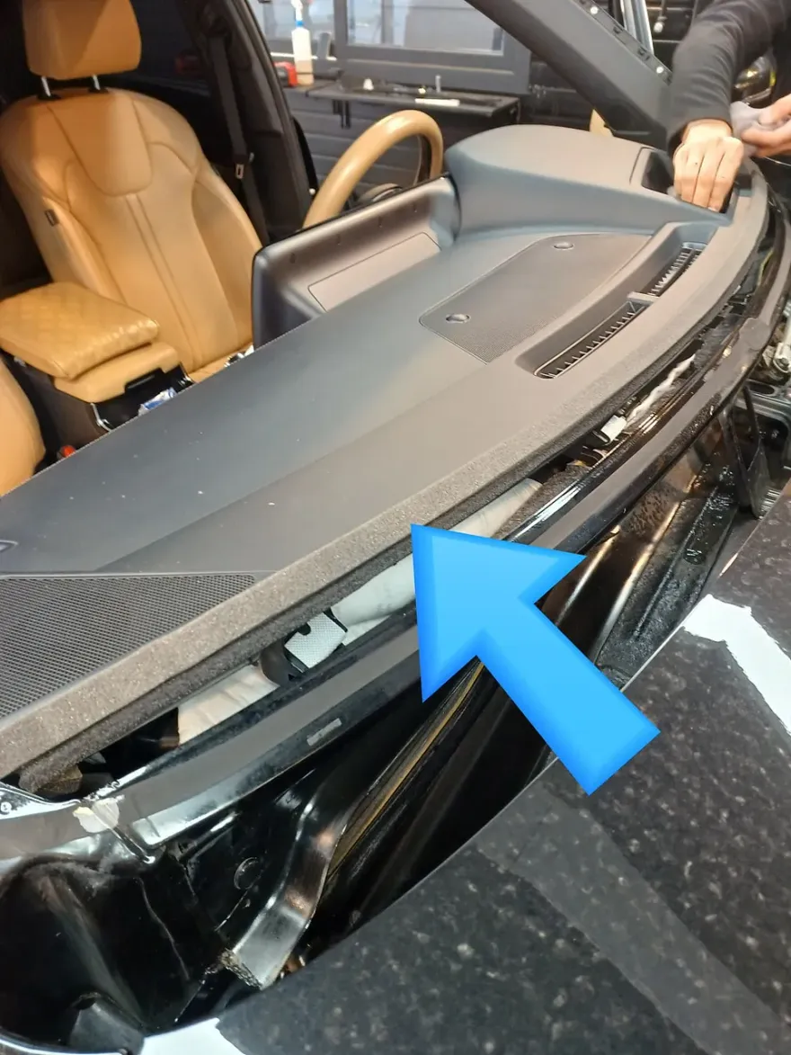 Kia Sorentoのカーフィルム施工事例|費用目安・仕上がり 施工写真 1-2