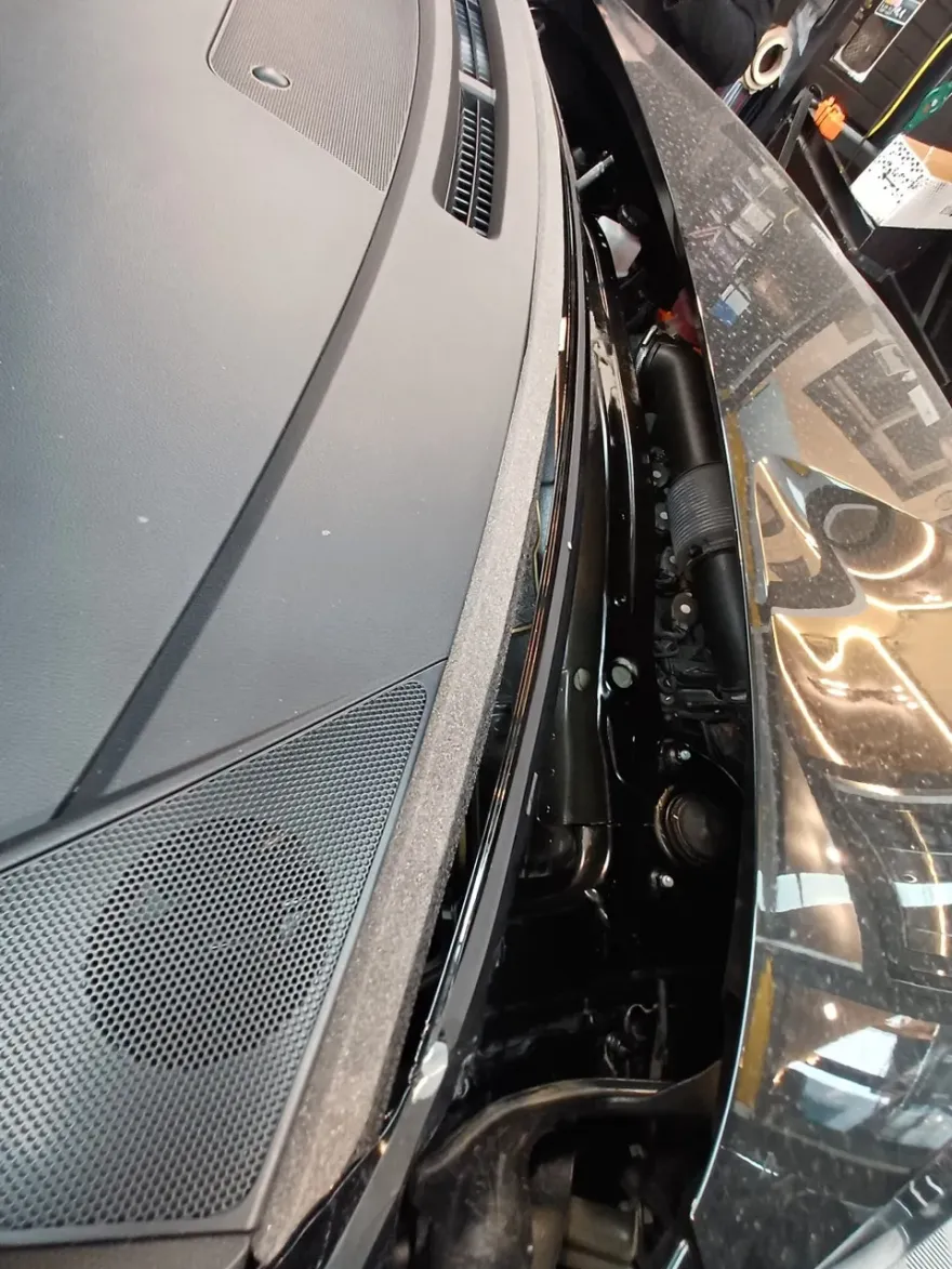 Kia Sorentoのカーフィルム施工事例|費用目安・仕上がり 施工写真 2-2