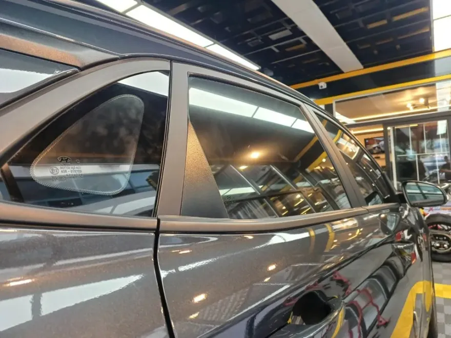 Hyundai Konaのカーフィルム施工事例|費用目安・仕上がり 施工写真 1-1