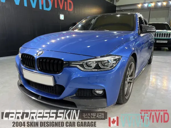 BMW 3 Seriesのカーラッピング事例｜ハイグロスブラック 施工写真 2-1