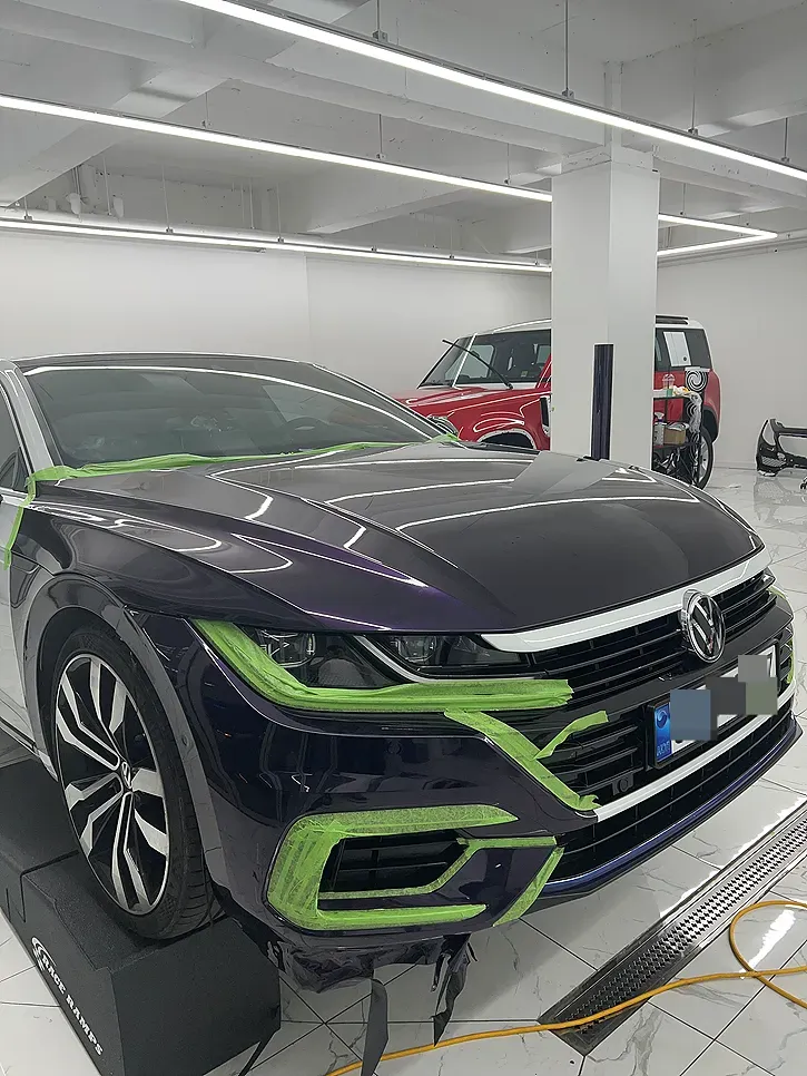 Volkswagen Arteonのカーラッピング事例|費用目安・仕上がり 施工写真 3-2