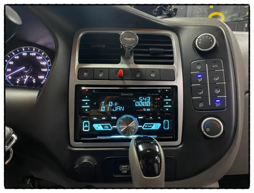 Hyundai Porterのカーオーディオ施工事例 施工写真 1-2